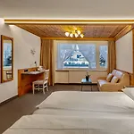 Antika Отель 3*