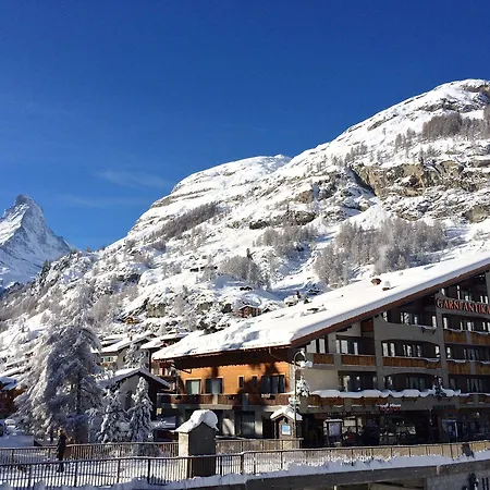 Antika 3* Ζερμάτ