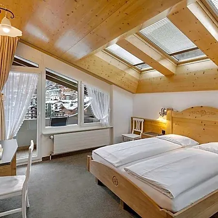 Antika Hotel Zermatt