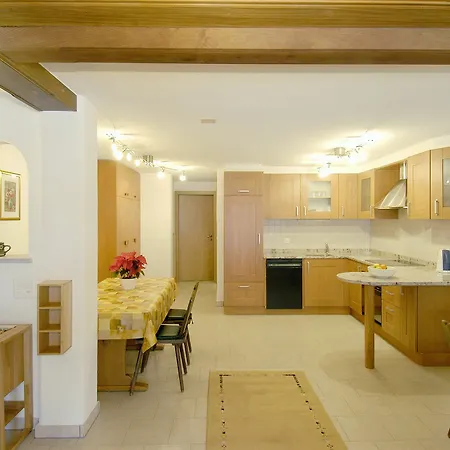 Hotel Antika 3*