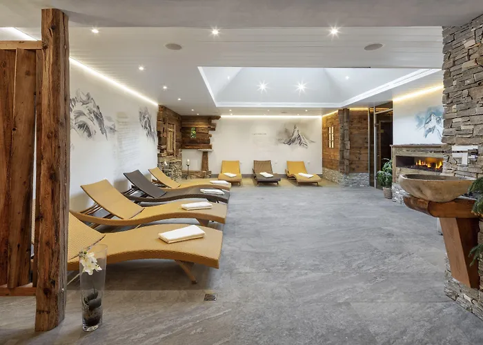 Antika 3* زيرمات