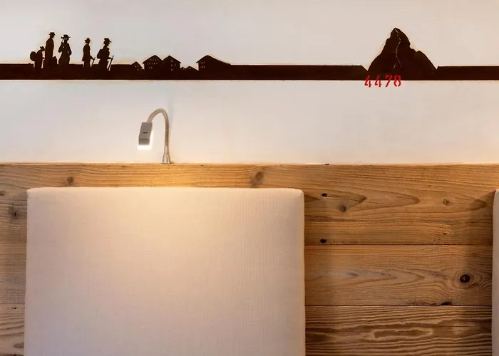 Antika 3* زيرمات