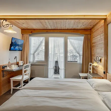 Hotel Antika 3* Zermatt