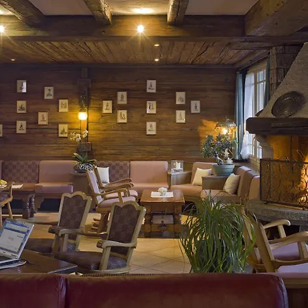Hotel Antika Hotel 3*