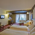ホテル アンティカ 3*